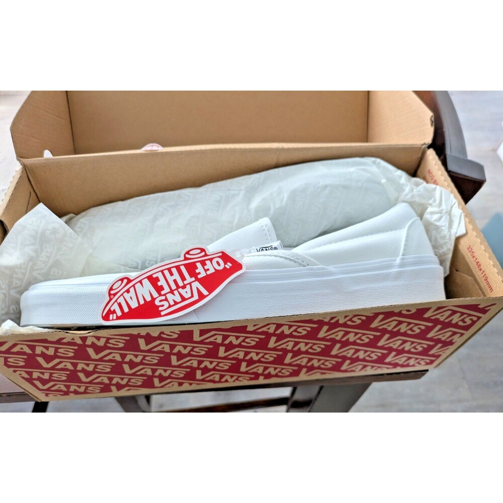 NIB Vans Classic Slip-On True White Canvas Shoes Men's 10.5 / Women's 12.0 - Picture 8 of 13
